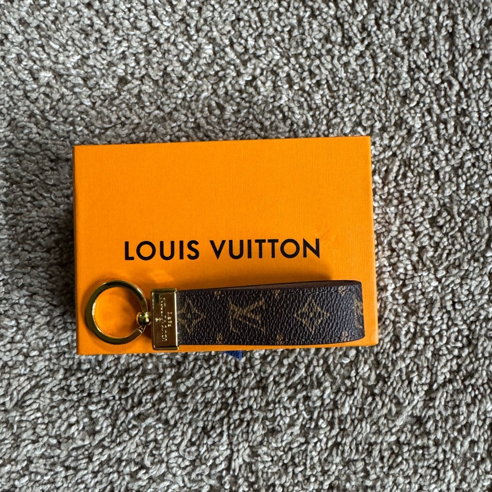 Louis Vuitton Dragonne Key Holder